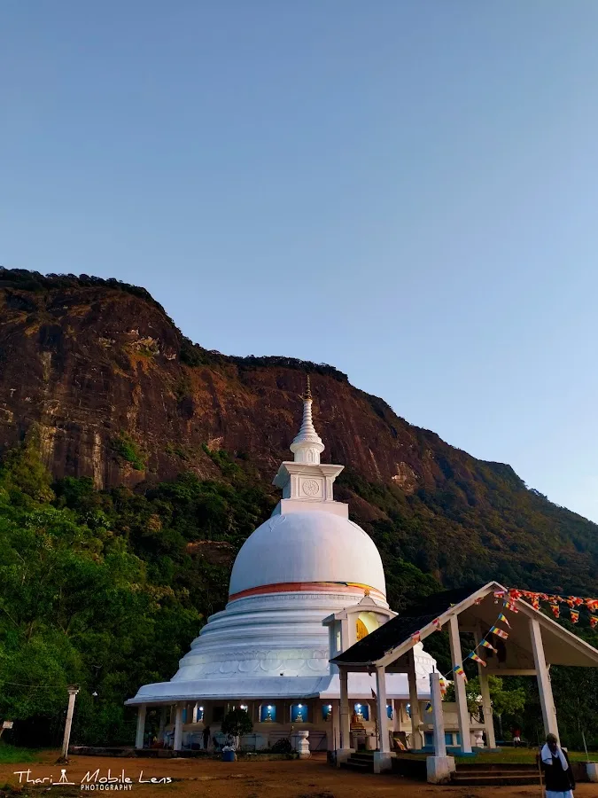 Adam's Peak Pilgrimage Night Climb
