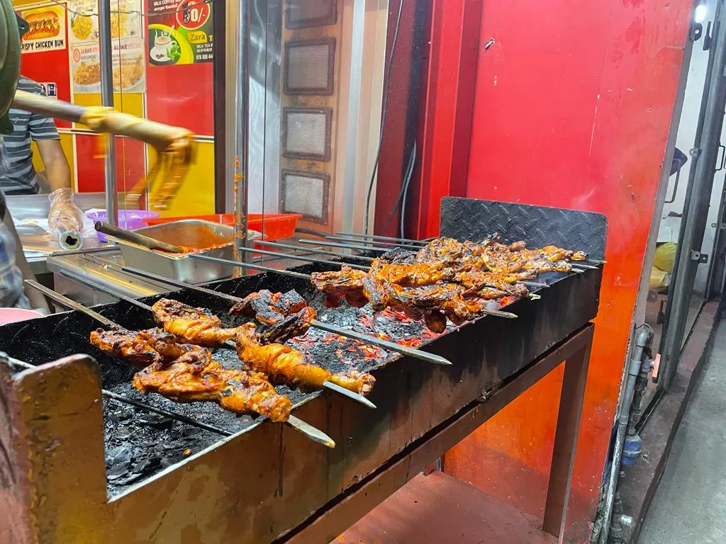 Aluth Kade Street Food Evening
