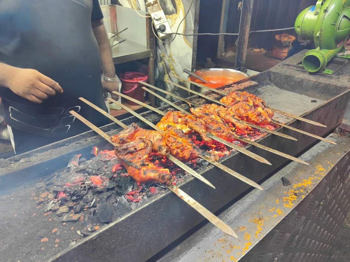Aluth Kade Street Food Evening