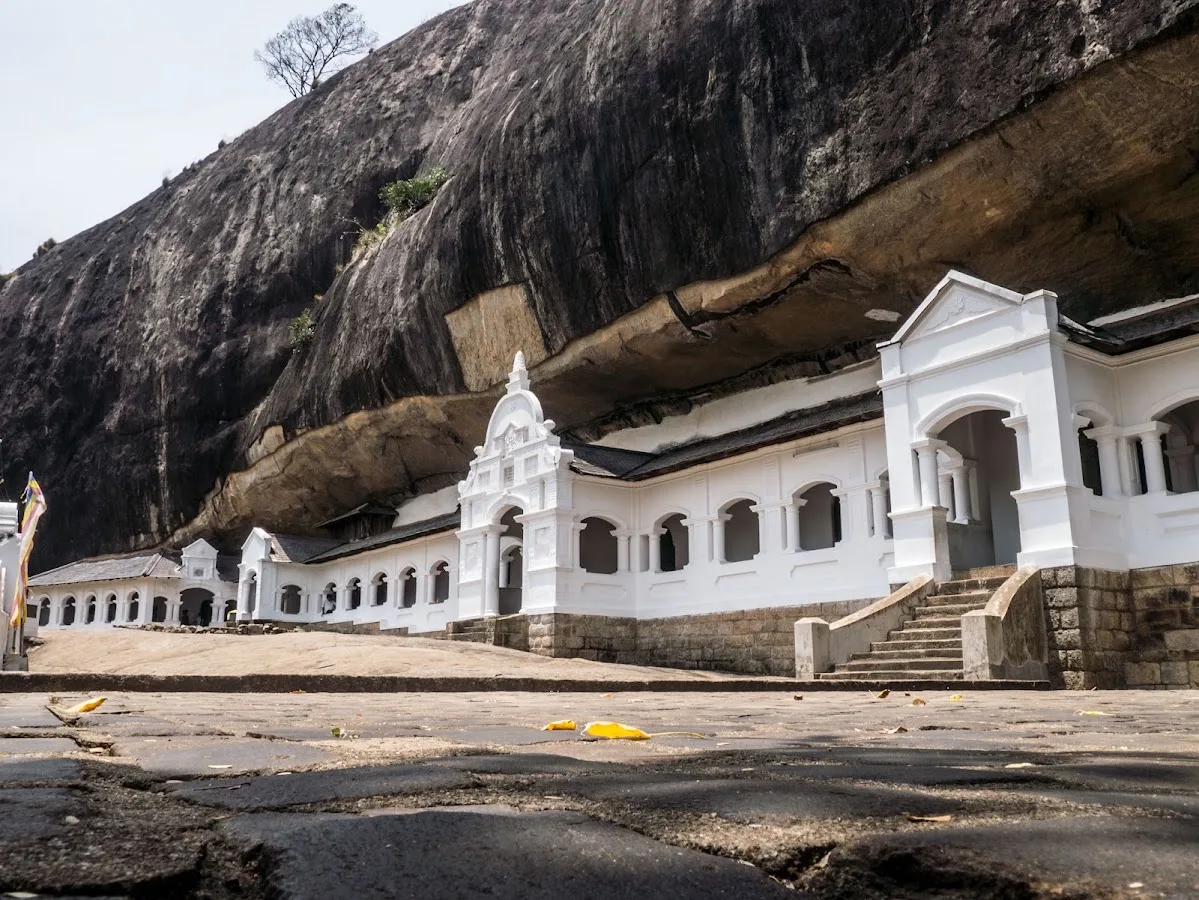 Dambulla Cave Temple