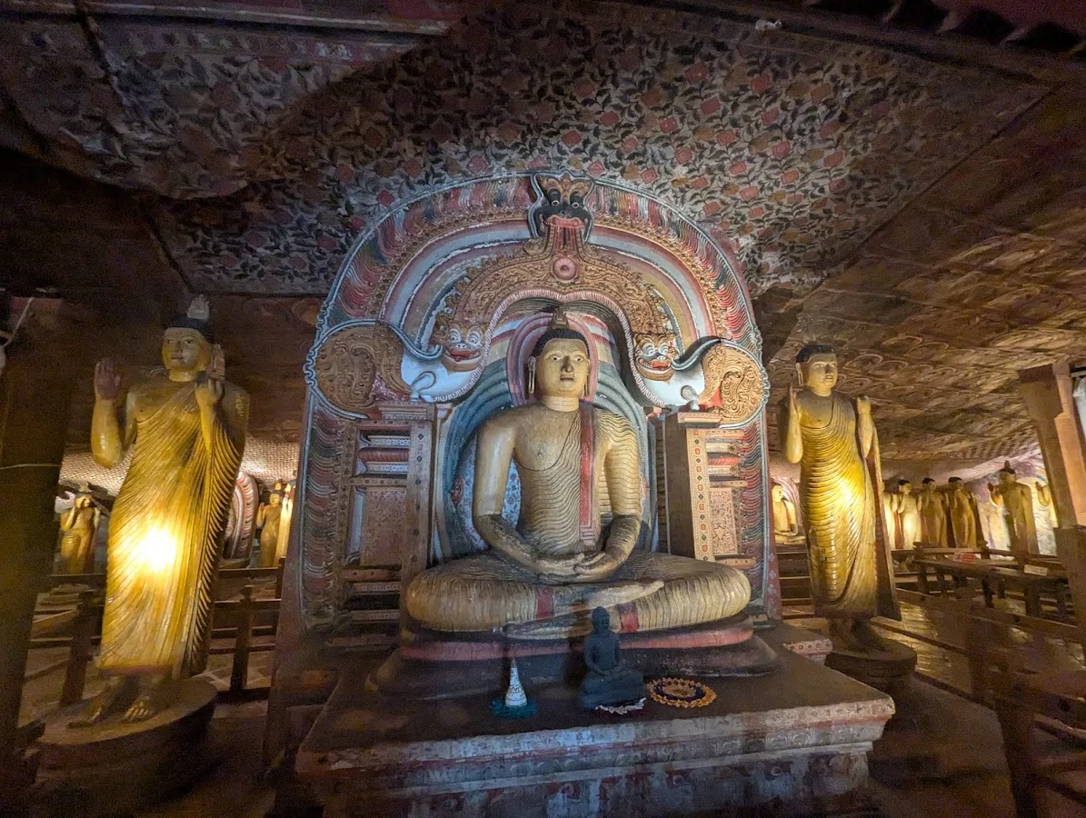 Dambulla Cave Temple