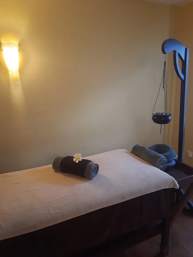 Herbal Steam & Body Ritual
