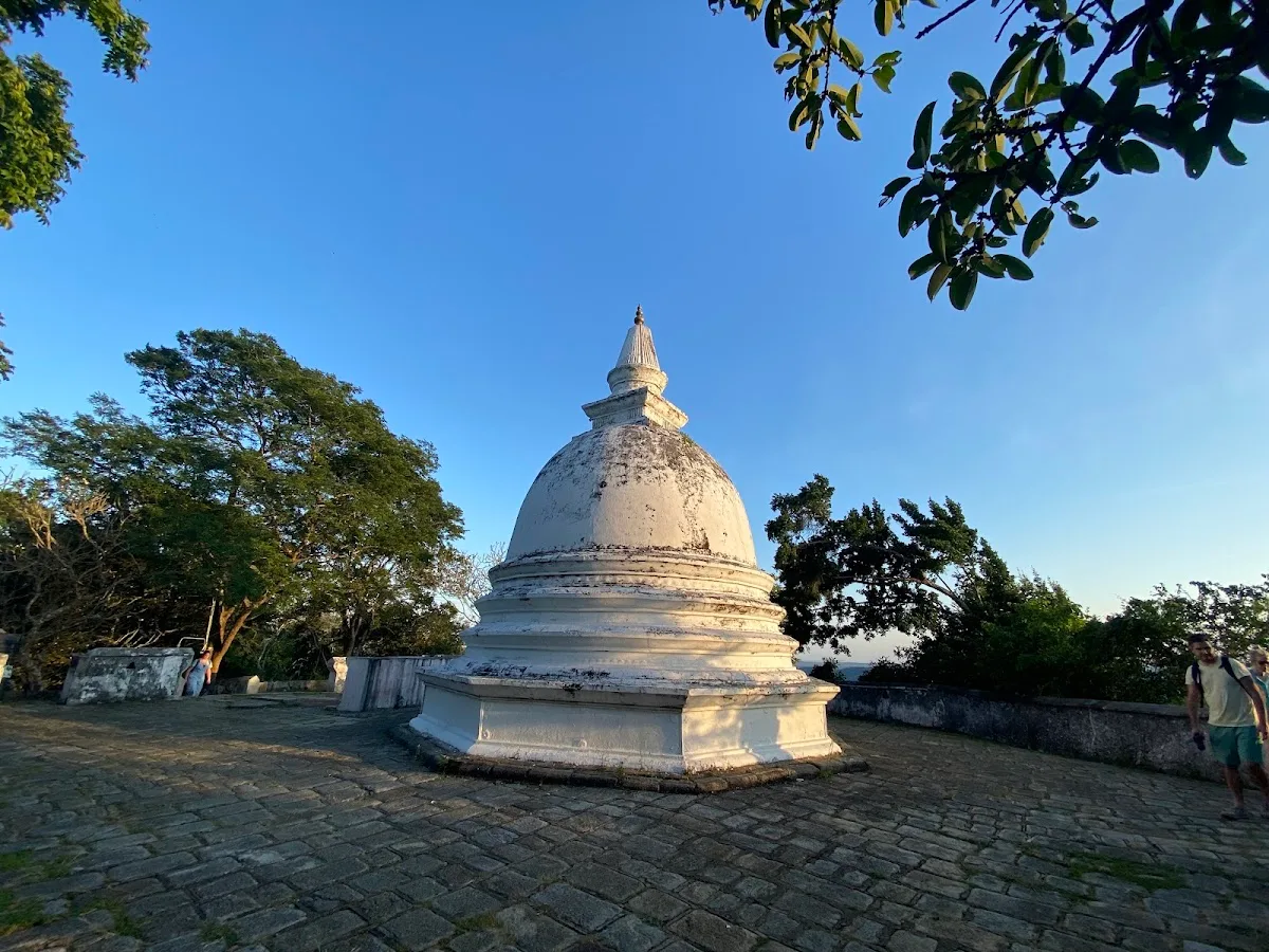 Mulkirigala Rock Temple