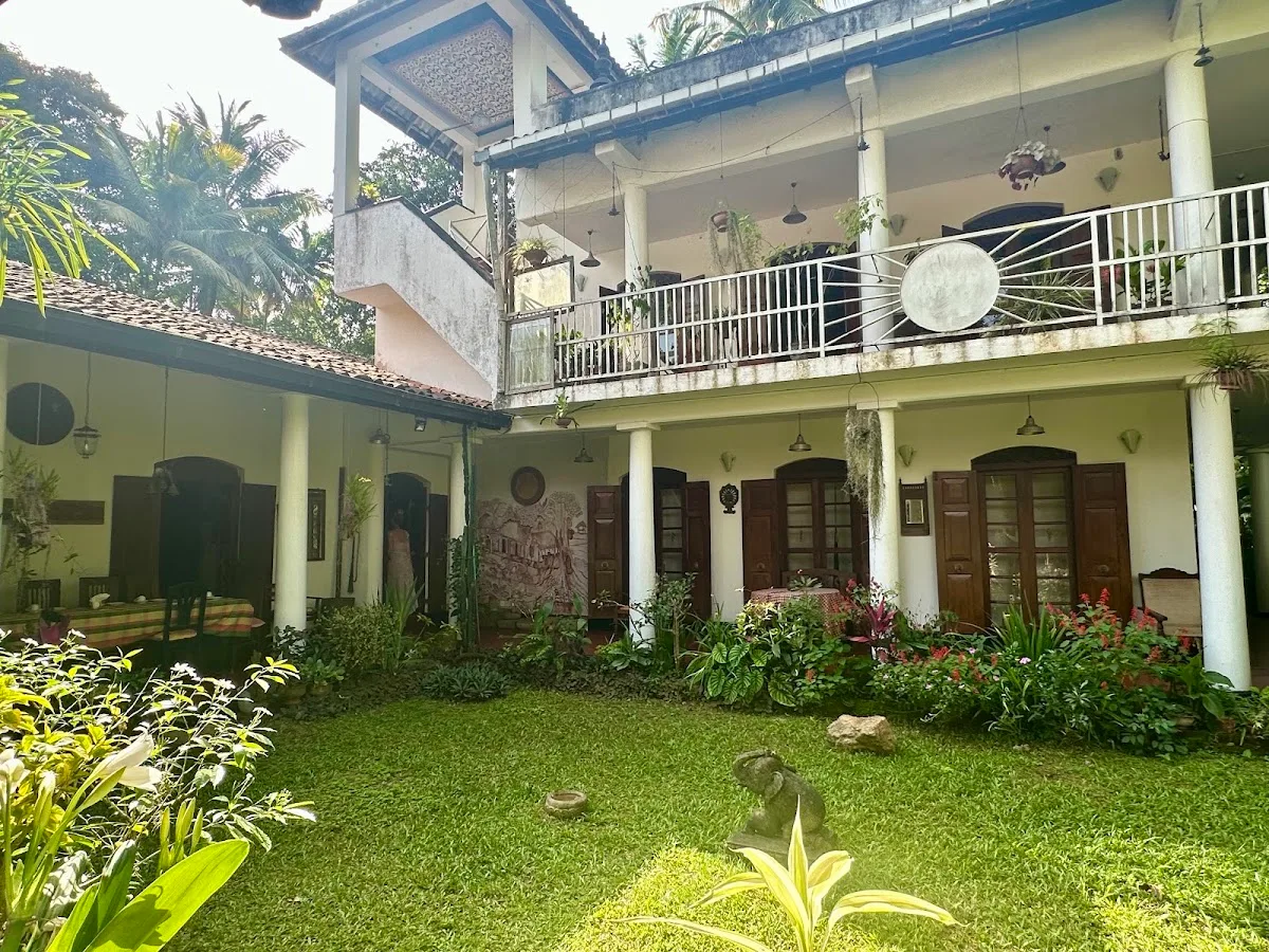 Curator-Led Kandyan Arts Centre